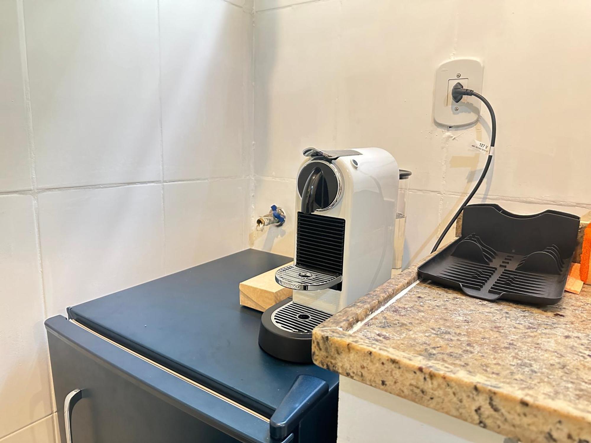Apartamento 106 *